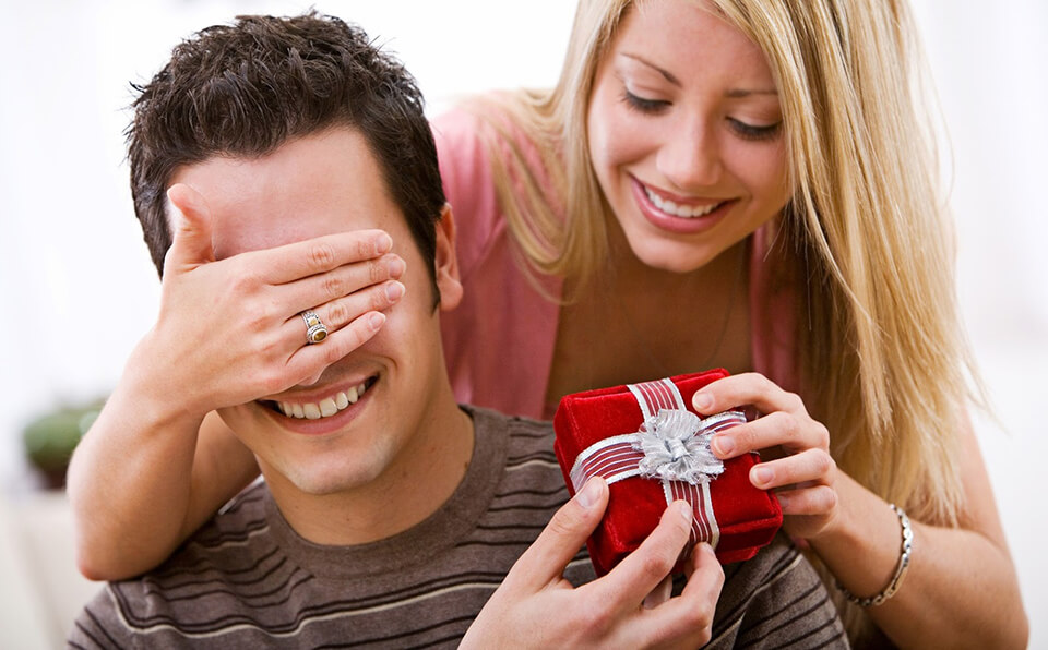 Bỏ túi ngay 7 món quà Valentine cho nam giới đầy ý nghĩa