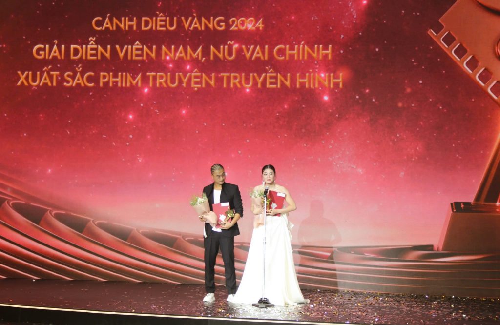 cánh diều vàng 2024