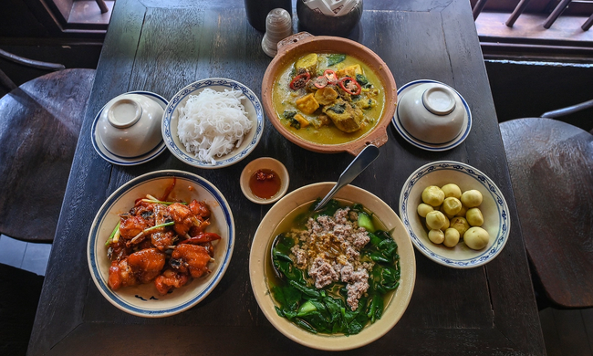 quán cơm quê