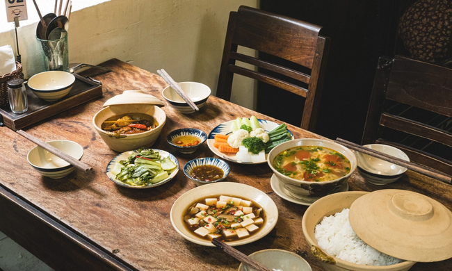 nhà hàng cơm quê Hà Nội 