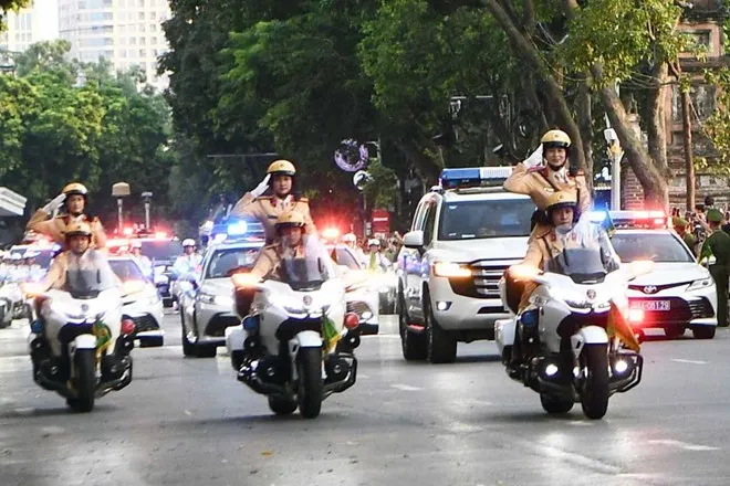 hà nội cấm đường