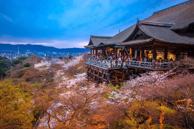 Du lịch Nhật Bản tháng 3