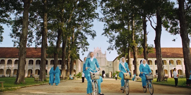 cast hẹn em ngày nhật thực