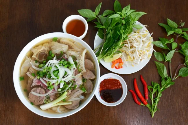 Món ăn Việt Nam