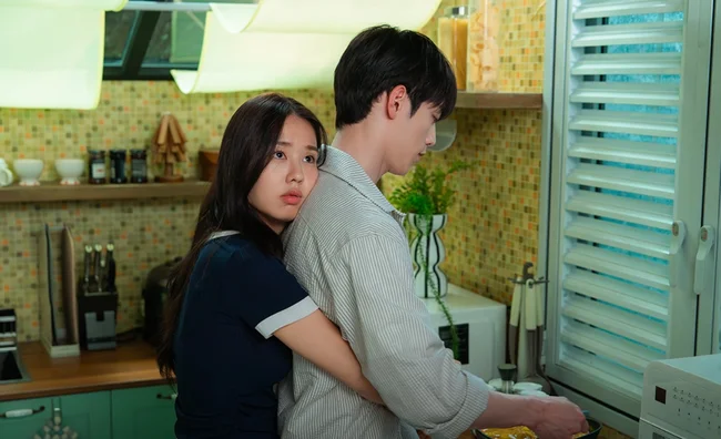 diễn viên A Love Other Than Yours