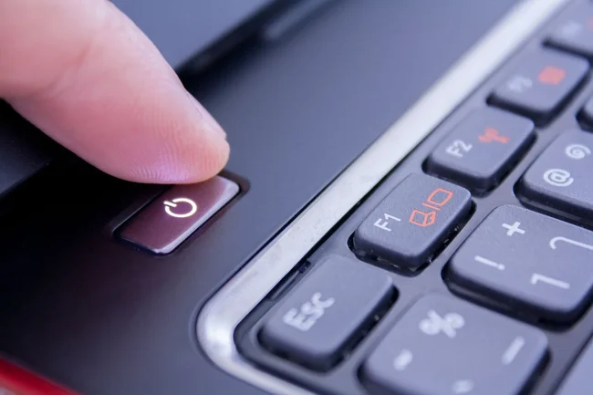 cách khắc phục laptop bị treo