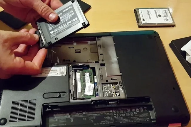 cách khắc phục laptop bị treo