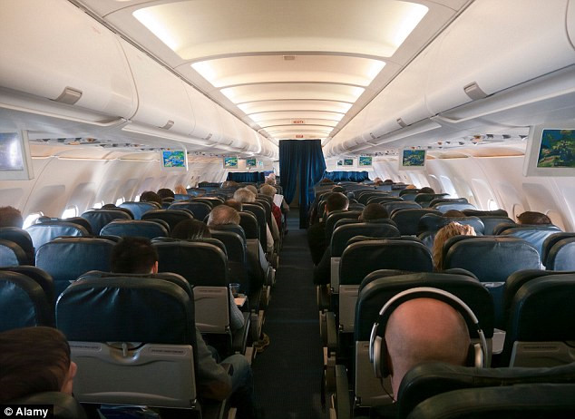 Những điều có thể khiến bạn vào tù khi du lịch nước ngoài 1