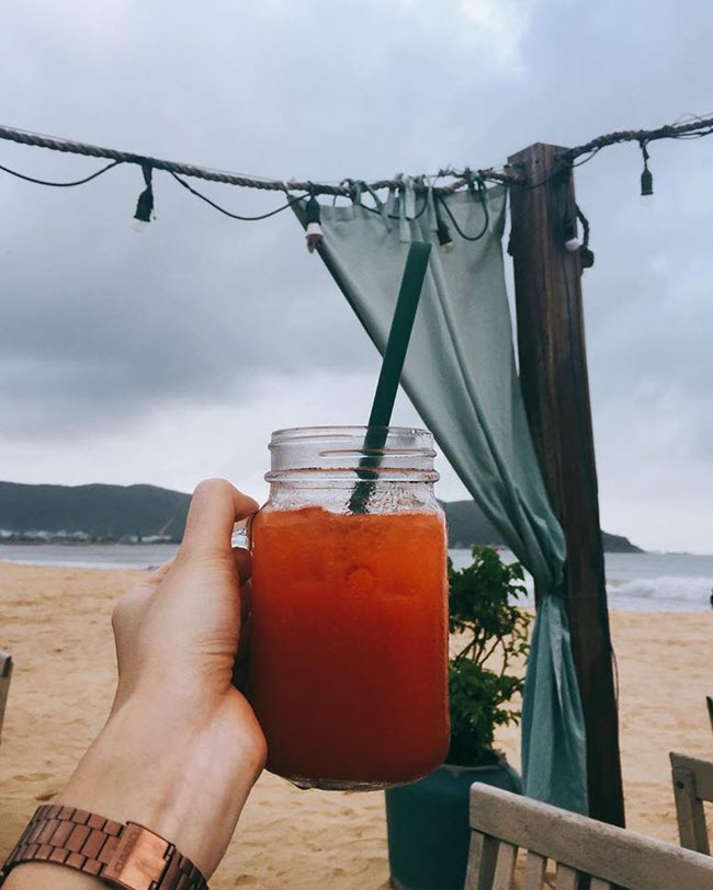 Tới Quy Nhơn đừng quên check-in quán cafe phong cách rustic có view đẹp nhất thành phố biển này